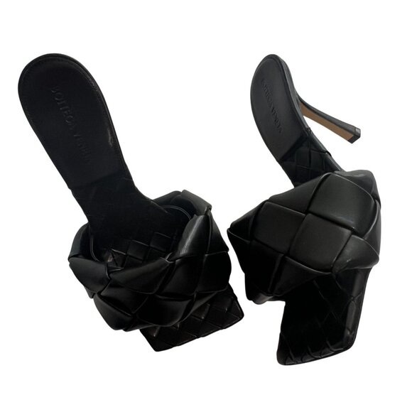 Bottega Veneta Lido Mule in Black Leather